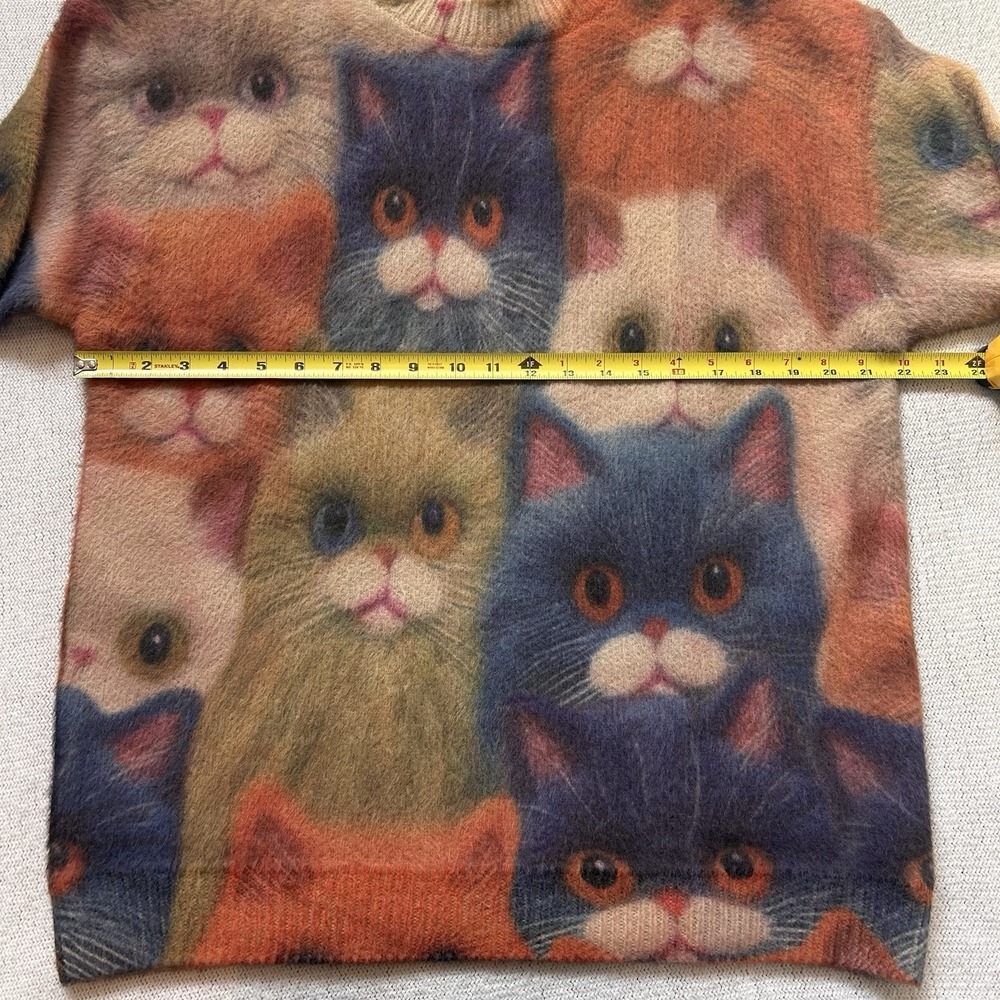 Cat Lover Fuzzy Sweater Womens Sz M Soft Cozy Colorful Funky Artsy Oversized - Picture 7 of 10